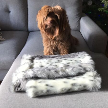 Luxury faux fur dog blankets