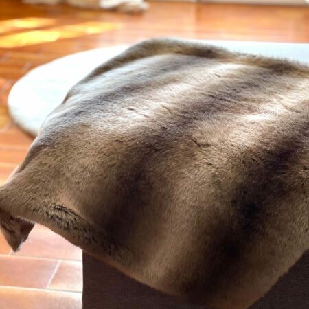 Luxury dog blankets and throws Chelsea faux fur luxury dog blanket