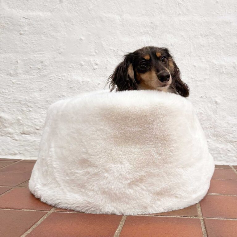 Snuggle Bag Faux Fur Dog Blanket & Bed